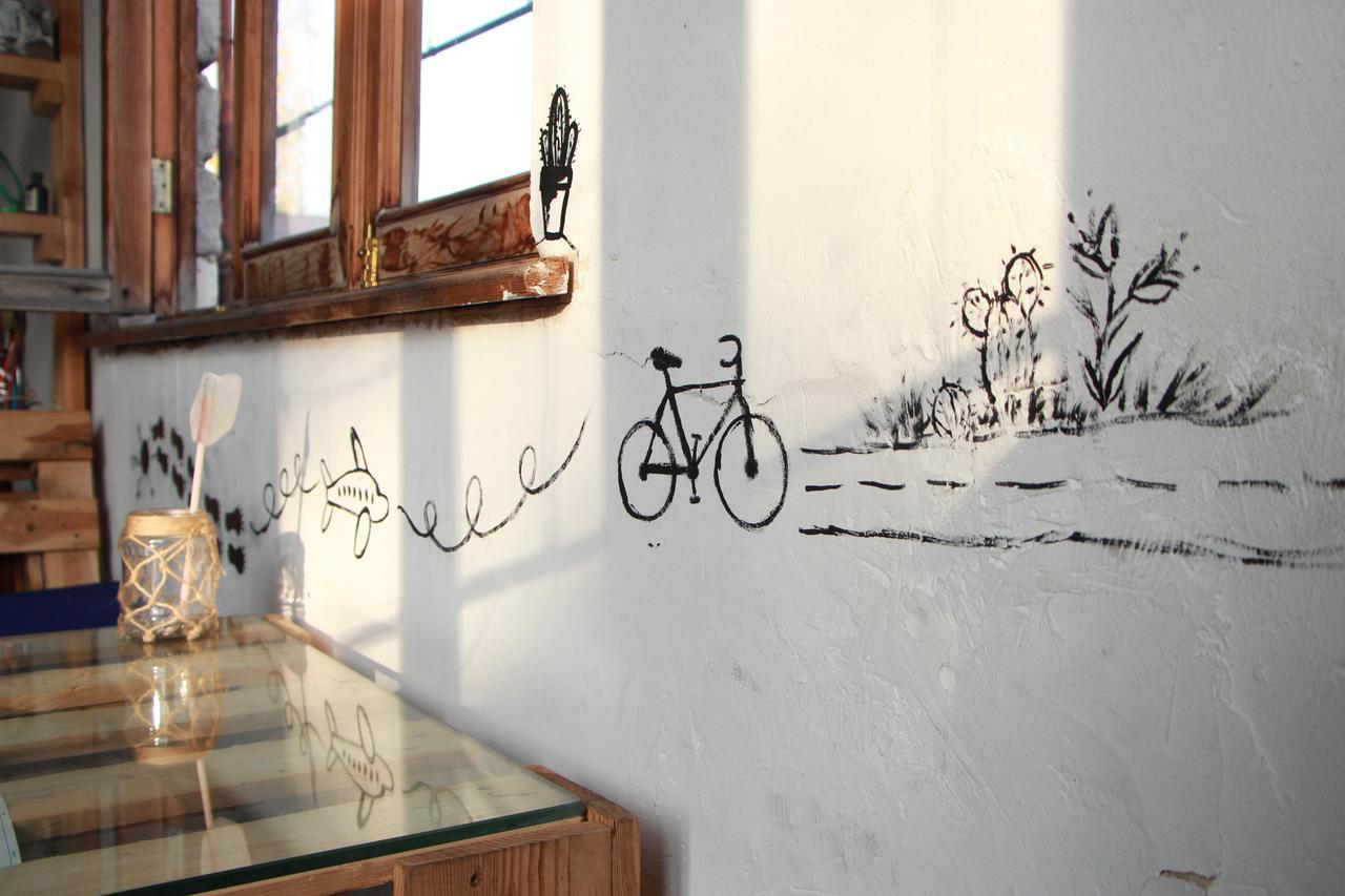 Sheni Hostel Tbilisi Exterior photo