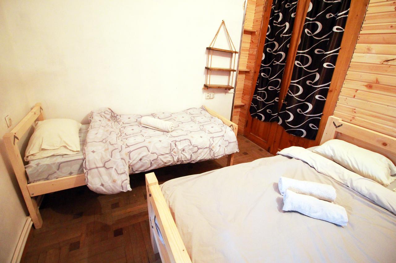 Sheni Hostel Tbilisi Exterior photo